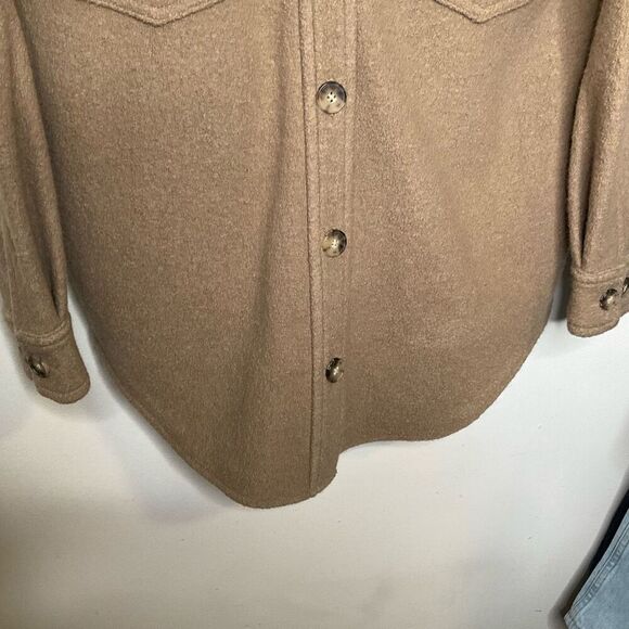 Aritzia Wilfred Free Ganna Shirt Jacket - Picture 7 of 8